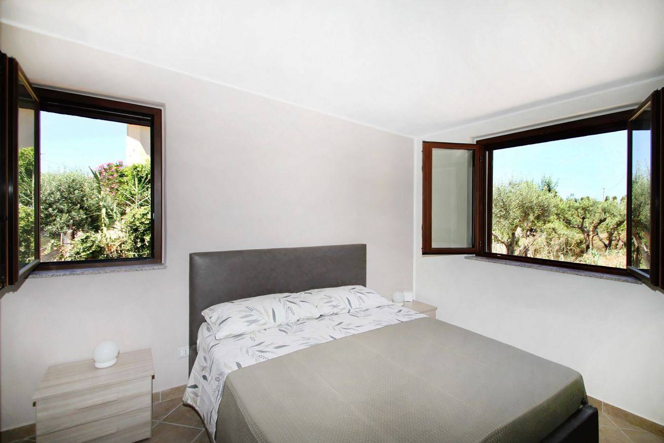Apartamento inteiro, Seaside Retreat – House 100 Meters from the Beach in Caronia, Messina (província)
