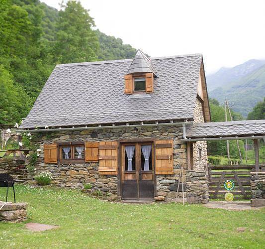 Le Mérens in Bonac-Irazein, Parc naturel régional des Pyrénées ariégeoises