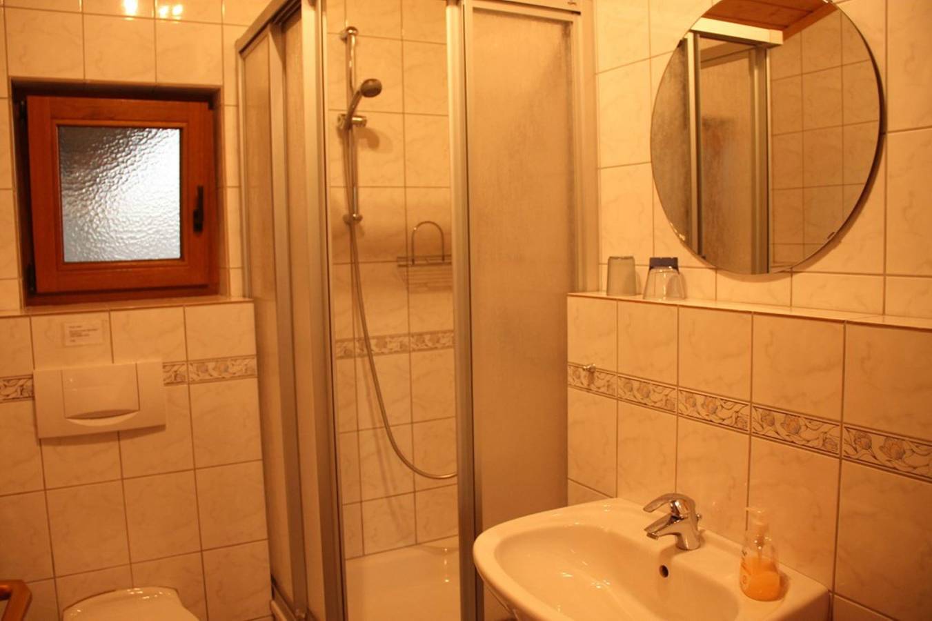 Appartement de vacances entier, 4-Bett-Ferienwohnung (Typ ) mit Terrasse in Blankenheim, Naturpark Hohes Venn-Eifel