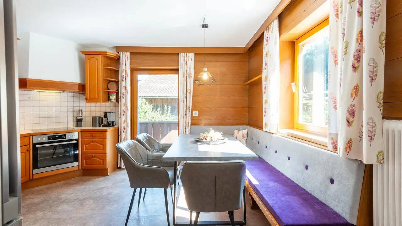 Ganze Ferienwohnung, Ferienwohnung für 8 Personen (110 m²) in Fließ im Oberinntal in Fließ, Bezirk Landeck