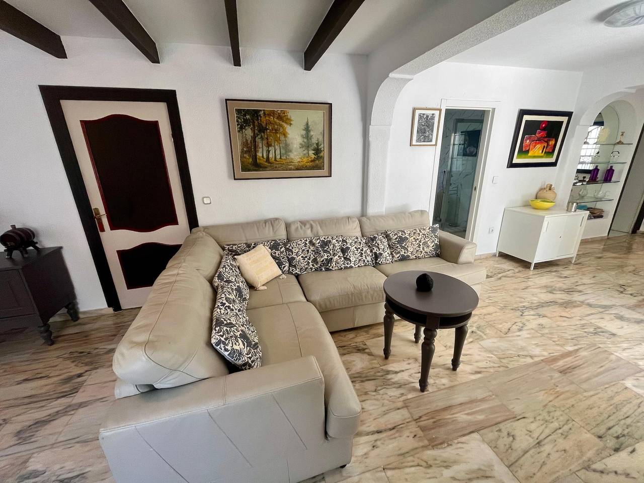 Villa Marbella 300 m from the Beach with Pool in Las Chapas, Marbella