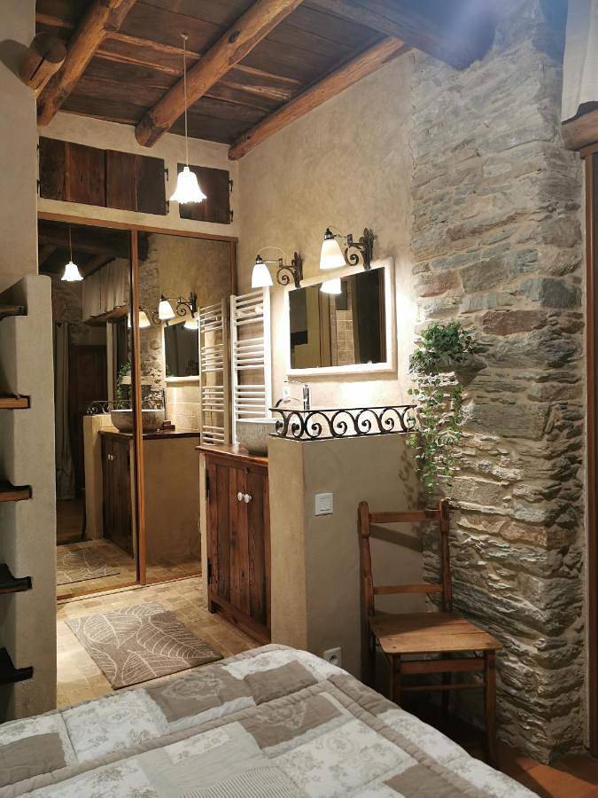 Location de vacances pour 2 personnes, avec vue et terrasse à Saliceto (Italie) - 3