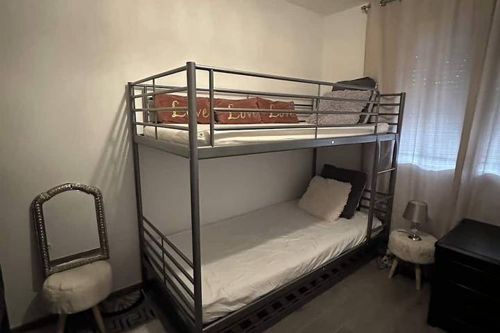 Apartamento entero, Relaxing Jacuzzi and boat Paris on the Seine in Freneuse, Yvelines