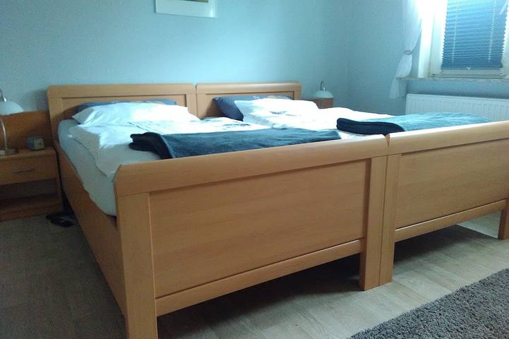 Ferienhaus für 5 Personen, mit Terrasse und Garten in Leer - 2