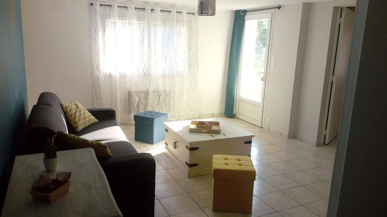 Appartement entier, Gîte La croisée des chemins in Loublande, Mauléon