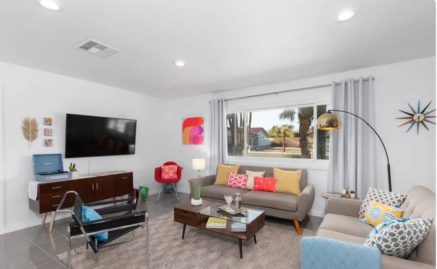 Pop Art Paradise- Monthly Pool Spa in Palm Springs, Coachella Valley