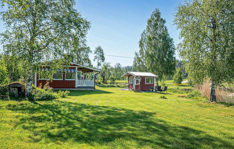Hus för 6 Personer med trädgård in Allting, Ångermanland