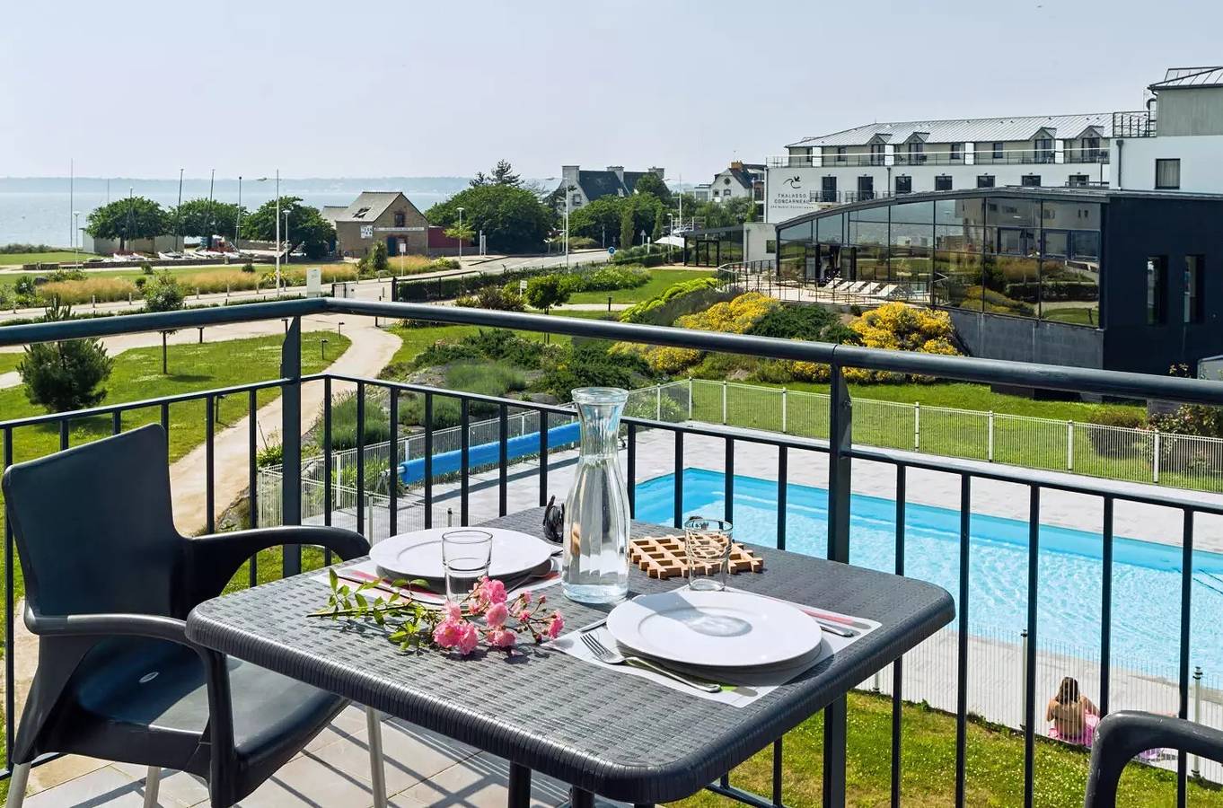 Appartement entier, 2 Pièces 2/4 Personnes Vue Latérale Mer in Concarneau, Région de Quimper