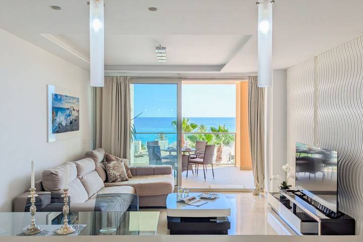 Appartement de vacances pour 6 personnes, avec Vue sur l’océan ainsi que Balcon/Terrasse et Piscine
