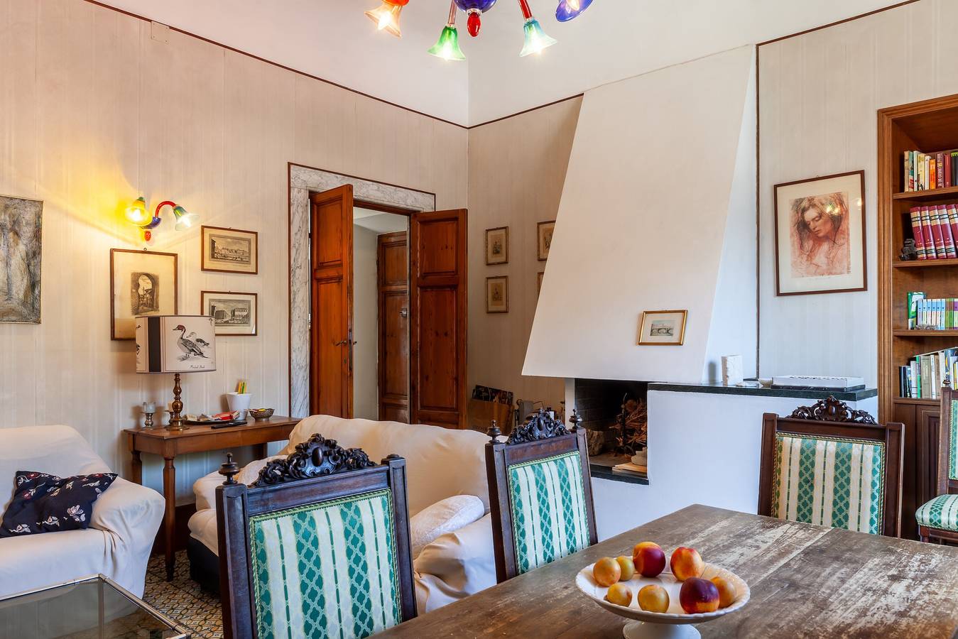 Appartamento intero, Appartamento 'Palazzo Ricci' con Wi-Fi in Carrara, Riviera Toscana