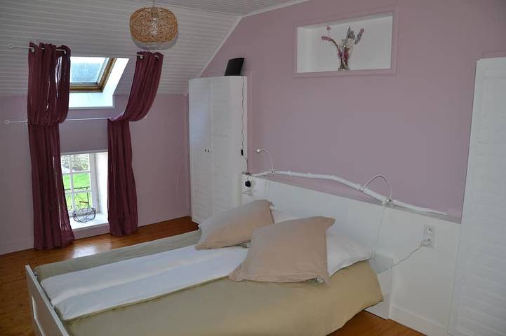 Location de vacances pour 6 personnes, avec jardin et terrasse, animaux acceptés à Dinéault - 4