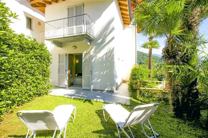Ferienwohnung für 6 Personen, mit Garten und Terrasse sowie Seeblick und Ausblick in Comune di Cannobio - 4