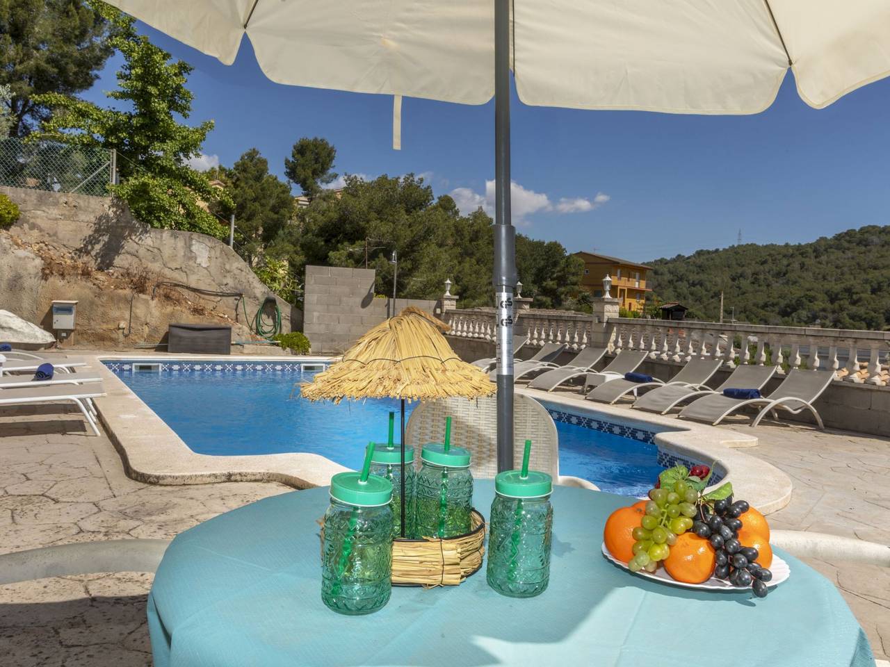 Villa Rosales in Alt Penedès, Penedes DO