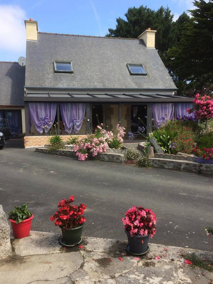 Gîte pour 6 personnes, avec Terrasse et Jardin à Tréveneuc - 2
