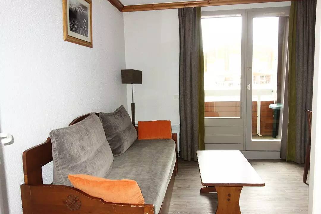 Entire apartment, Residence P&V Bergers Apt 707 in Huez, Écrins National Park