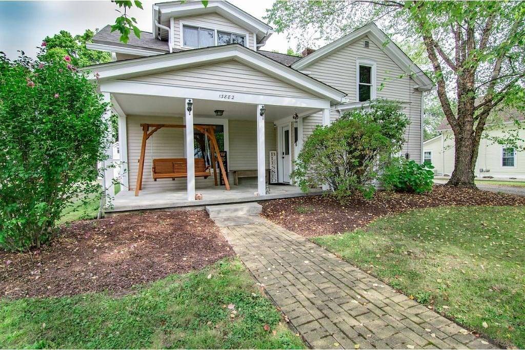 Simba’s House Mid 1800’s Burton Village Retreat in Geauga County