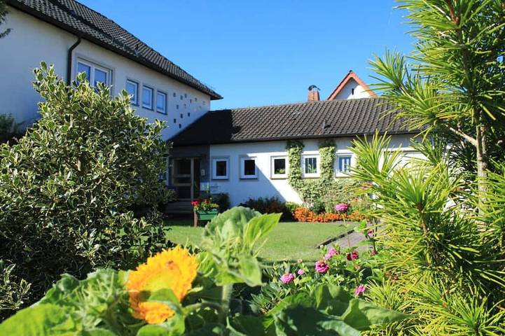 Ferienwohnung für 4 Personen, mit Garten und Balkon - 1