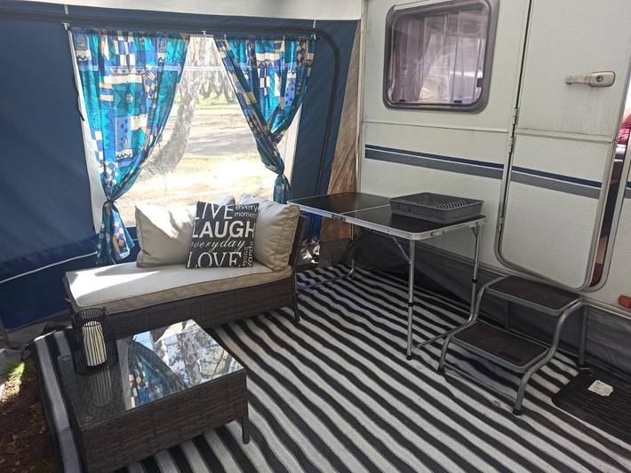 Camping für 4 Personen, mit Terrasse und Garten in Halbinsel Hel - 2