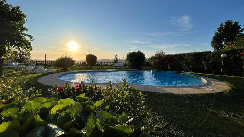 Ferienhaus für 5 Personen, mit Terrasse und Garten sowie Pool und Ausblick in Vigo - 2
