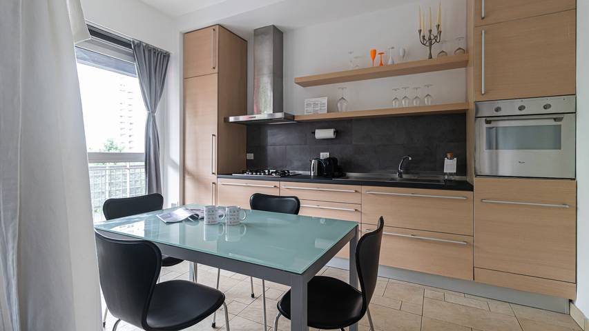 Ferienwohnung für 6 Personen, mit Balkon und Whirlpool in Mailand - 4