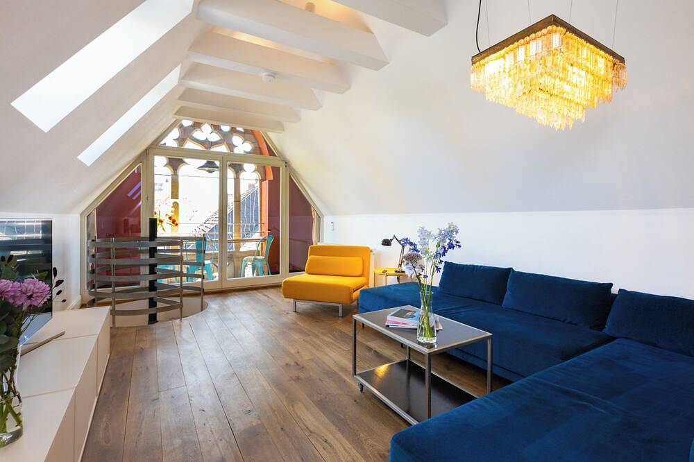 My.statthaus - 8 apartments exclusively for up to 22 people in Cologne, Rhineland
