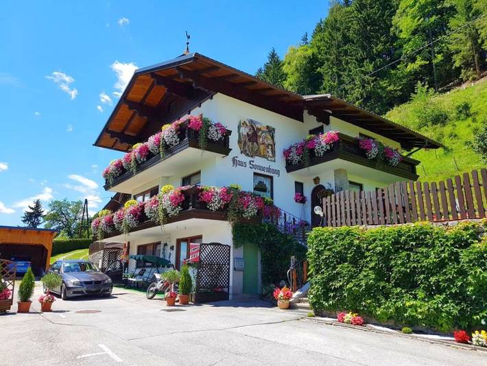 B&B für 2 Personen, mit Balkon und Terrasse sowie Garten und Sauna in Tauplitz