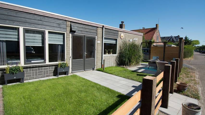 Vakantiehuis voor 4 personen, met tuin en terras in Petten