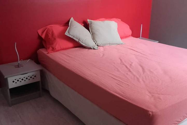 Location de vacances pour 6 personnes, avec terrasse et jardin à Pupillin - 3