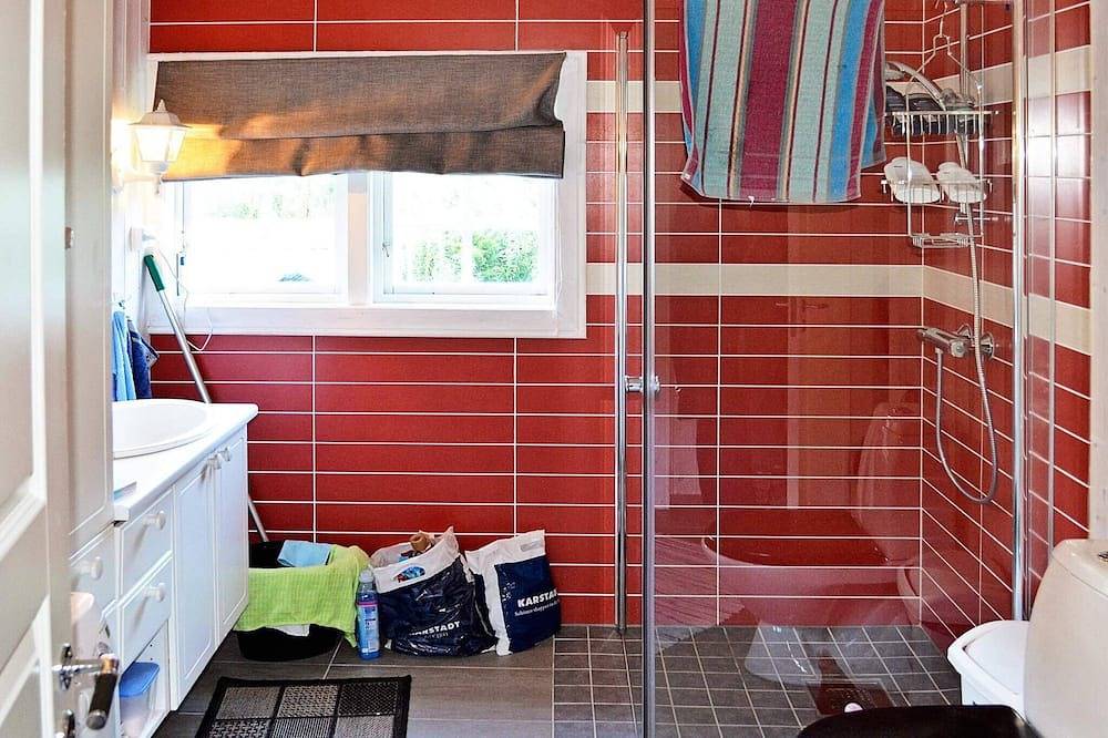 5 person holiday home in Laupstad in Válafierda