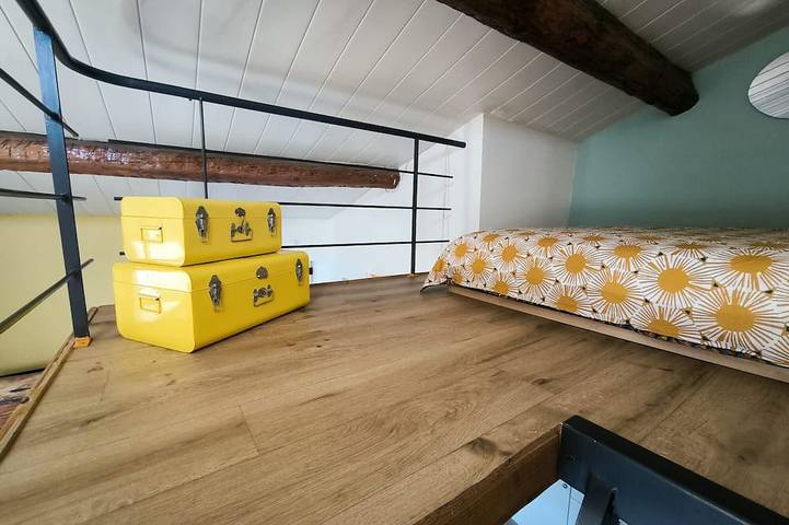 Gîte pour 4 personnes dans Arenes De Nimes - 2