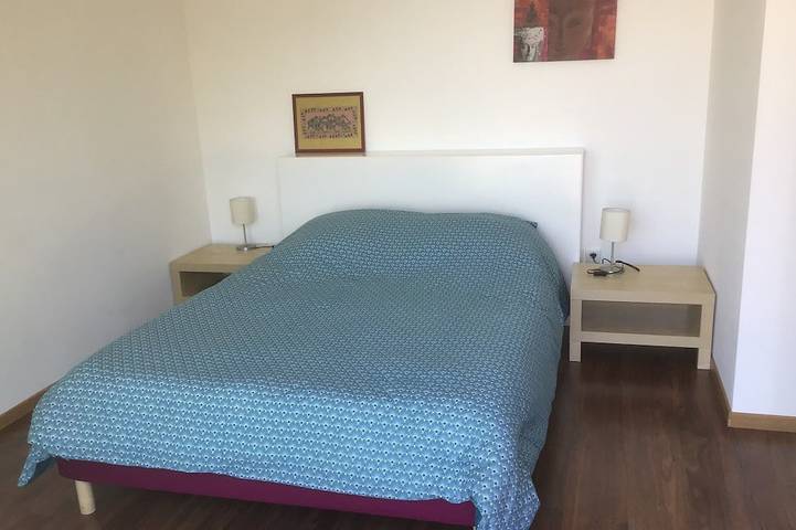 Gîte pour 4 personnes, avec balcon et jardin à Pugny-Chatenod - 2