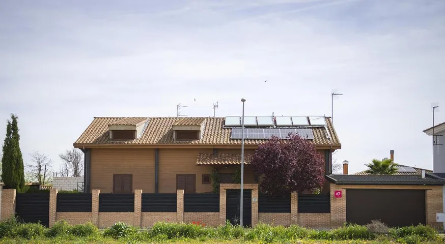 Ferienhaus für 18 Personen, mit Whirlpool und Pool sowie Garten, mit Haustier - 1