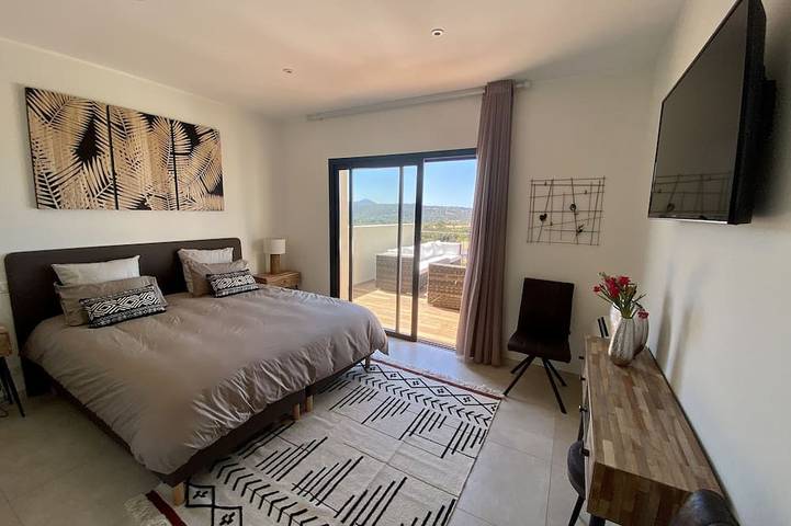 Location de vacances pour 10 personnes, avec jardin et terrasse à Palasca - 2