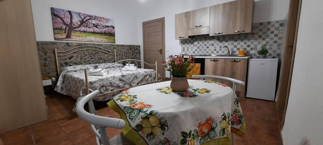 Location de vacances pour 2 personnes, avec jardin et piscine à Trapani - 2