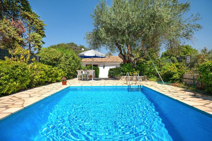 Gîte pour 3 personnes, avec Terrasse et Jardin