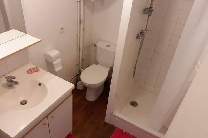 Appartement entier, Agréable  appartement  dans résidence avec jardin  très proche des commodités in Pont-l'Abbé, Côte de Cornouaille