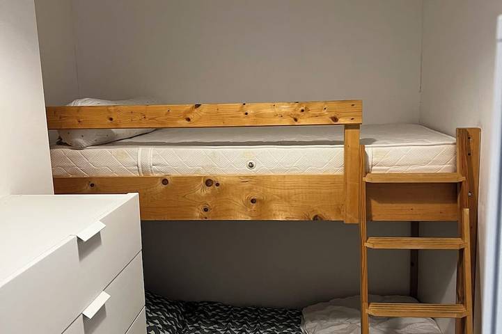 Appartement entier, Appartement 44m² tout confort, Eaux-Bonnes, proche stations de ski et randonnées in Eaux-Bonnes, Béarn