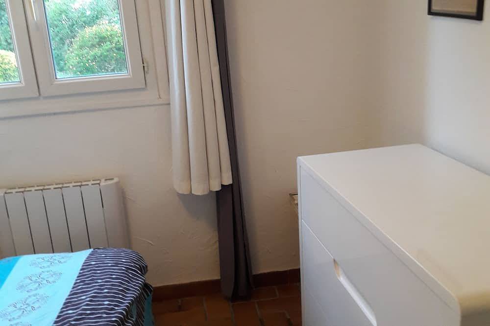 Appartement entier, F2 45m2 en rez de jardin au Calme in Eccica-Suarella, Région d'Ajaccio