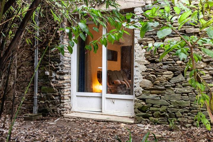 Gîte pour 4 personnes, avec jardin à Ussac - 4