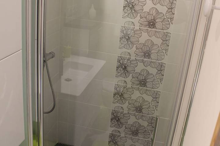 Gîte pour 4 personnes, avec piscine ainsi que balcon et jardin à Saint-Ambroix - 4