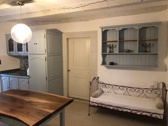 Gîte pour 8 personnes, avec jardin et terrasse ainsi que vue sur le lac et piscine dans le Tarn-et-Garonne - 4