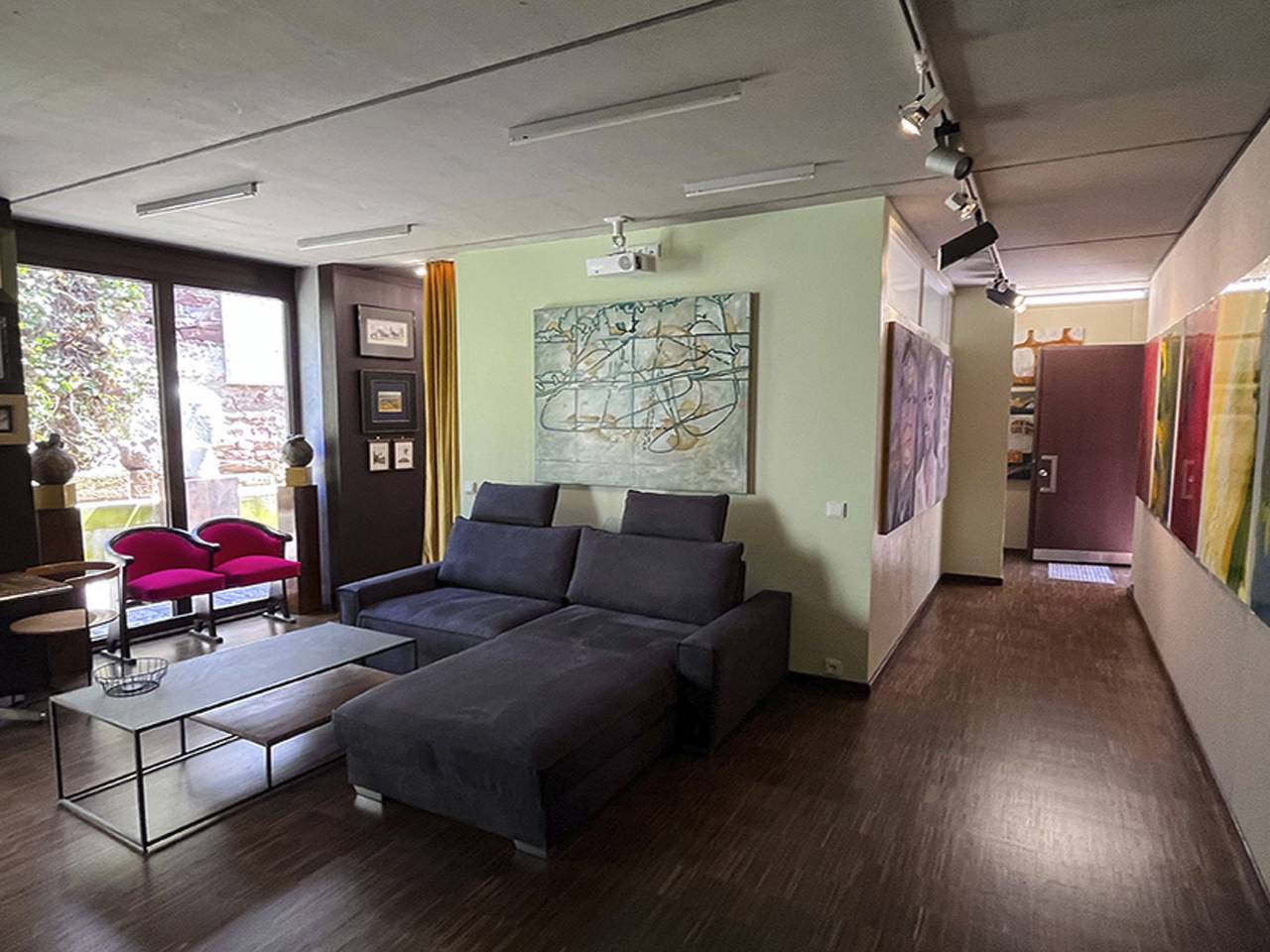 Ganze Wohnung, Nachts im Museum? Bitte sehr: unsere Galerie Suite in Marktheidenfeld, Spessart-Mainland