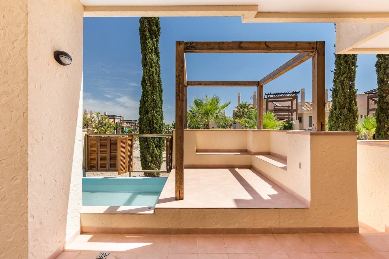 Entire apartment, Apartment 'El Oasis Martinica 8 Bajo A' with Shared Pool, Wi-Fi and Air Conditioning in Hacienda del alamo, Fuente Alamo de Murcia