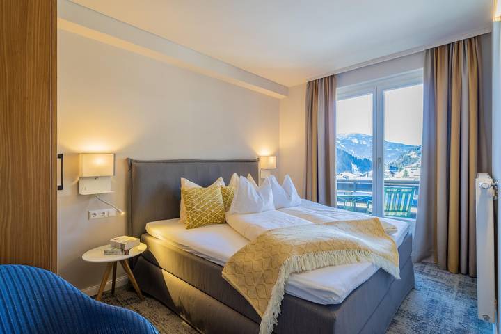 Doppelzimmer Kathrein mit Südbalkon in Bach (Kärnten), Bad Kleinkirchheim