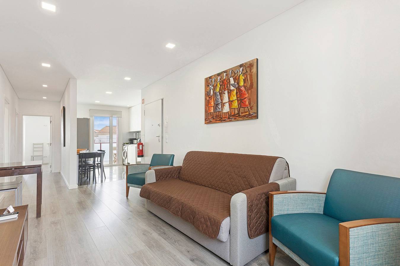 Ganze Wohnung, Apartment 'Casa Dos Terraços T2 1º' mit Balkon, Wlan und Klimaanlage in Praia de São Martinho do Porto, São Martinho do Porto