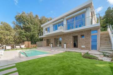 Villa mit pool für 11 Personen, mit Terrasse und Pool sowie Ausblick auf Elba