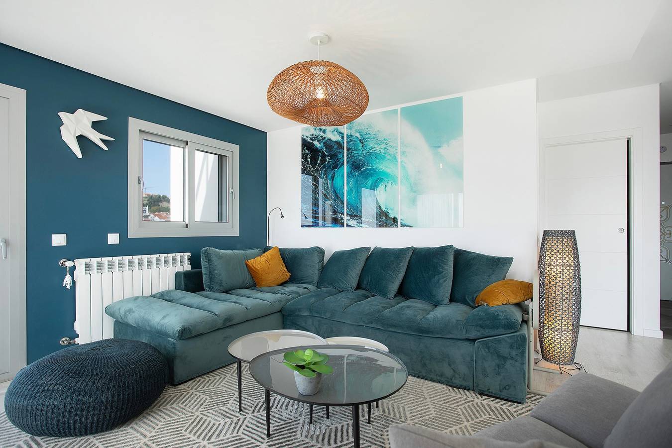 Apartamento entero, Apartamento 'Nazaré Dream View' con vistas al mar, piscina compartida y Wi-Fi in Nazaré, Leiria District