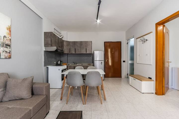 Gîte pour 4 personnes, avec balcon, adapté aux familles à Durrës - 2