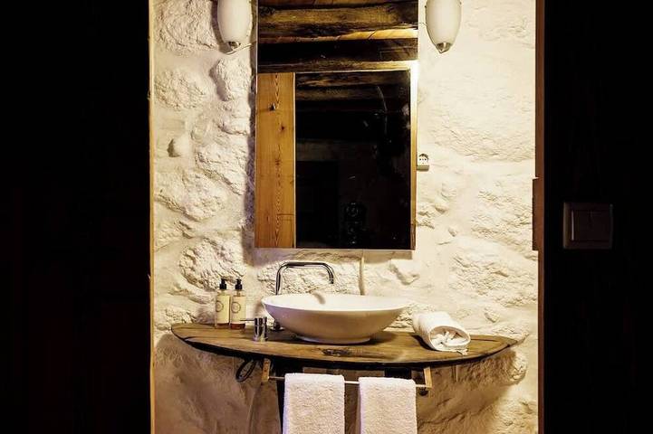 Location de vacances pour 2 personnes, avec piscine et jardin dans Cabeceiras de Basto - 4