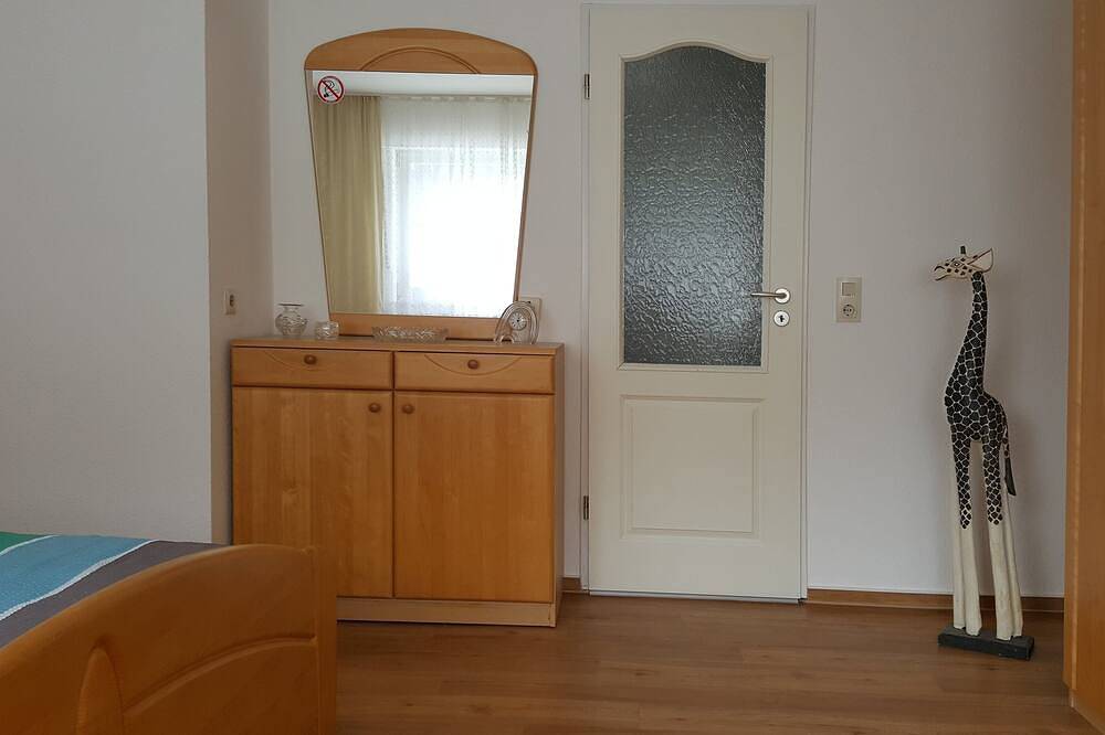 \"Auberge-Jolie\" - Zentrales Wohnen mit Platz und Komfort zum fairen Preis in Aachen, Rheinland
